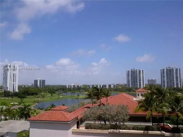 19900 E Country Club Dr #804, Aventura, FL 33180