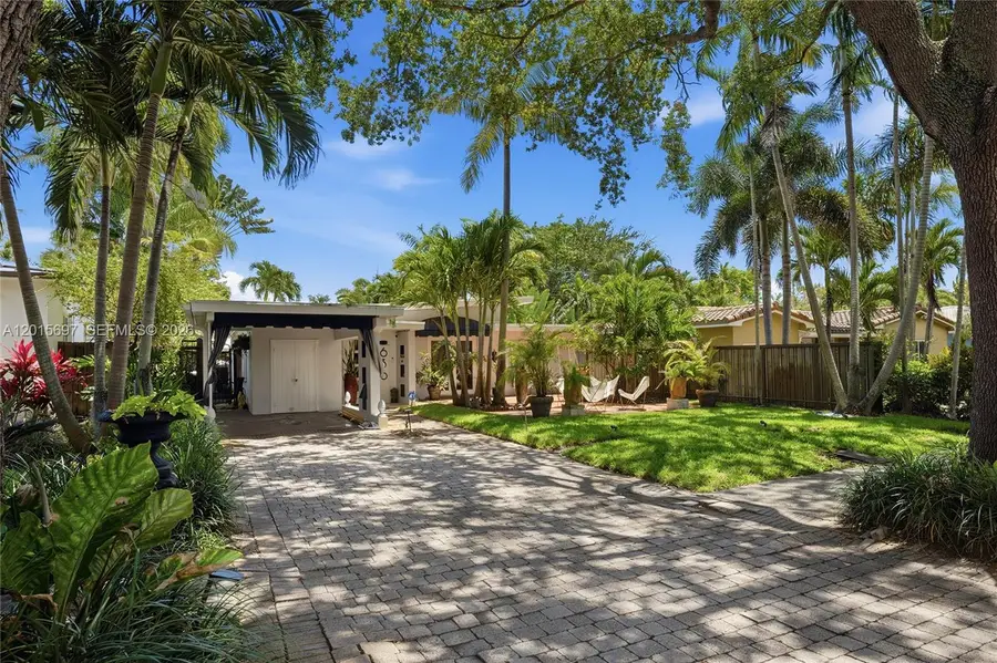 636 NE 17th Ter, Fort Lauderdale, FL 33304 - #2
