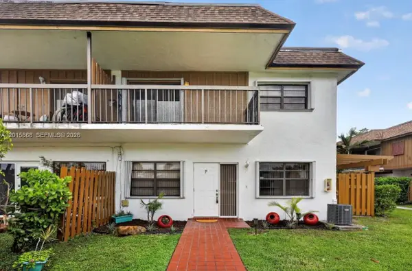 6904 NW 169th St #145F, Hialeah, FL 33015
