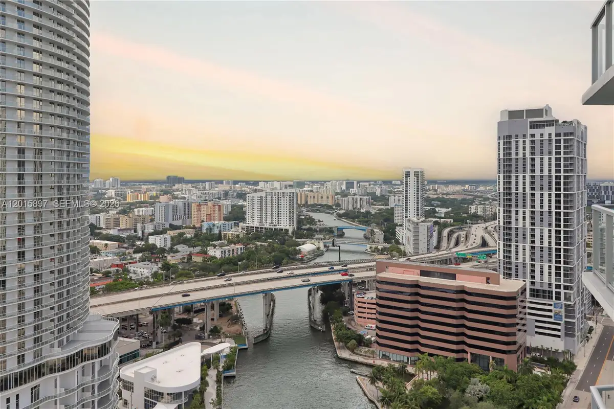 185 SW 7th St #2900, Miami, FL 33130 - #1