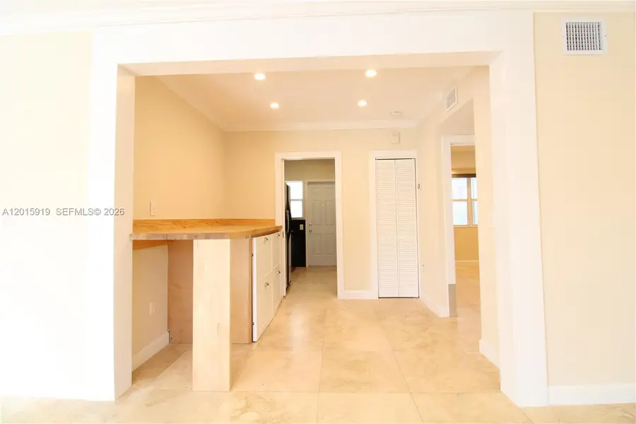 1239 Marseille Dr #2, Miami Beach, FL 33141 - #3