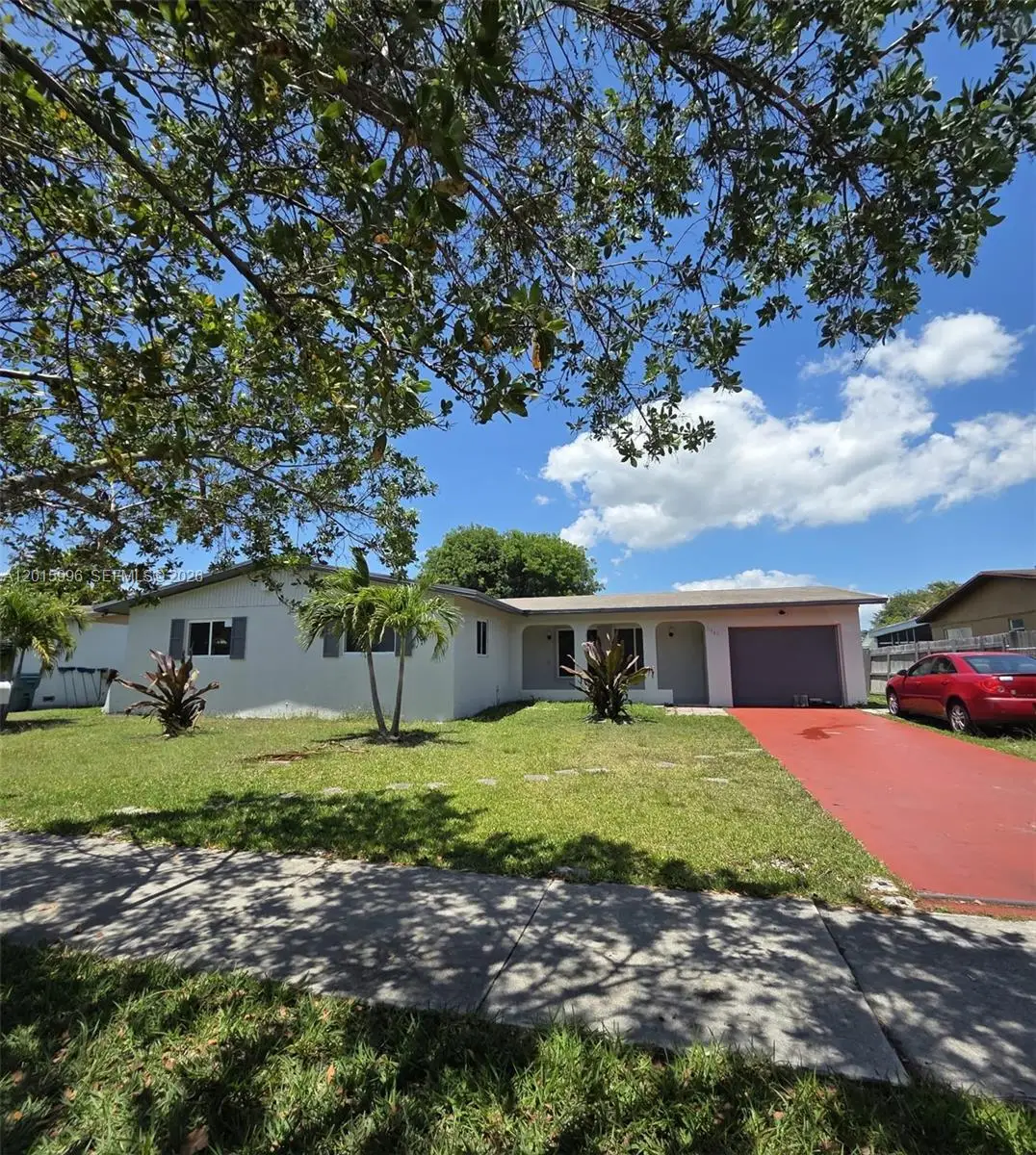 11941 SW 200th St, Miami, FL 33177 - #1