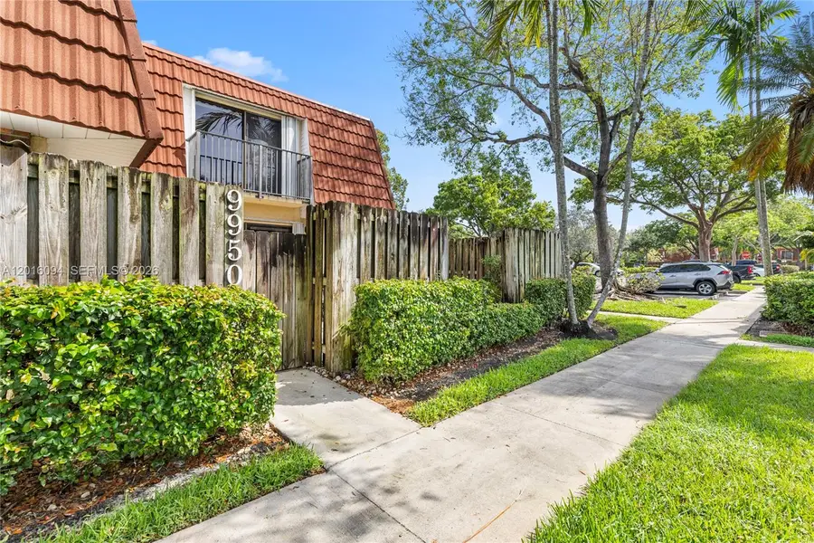9950 NW 6th Pl, Plantation, FL 33324 - #2