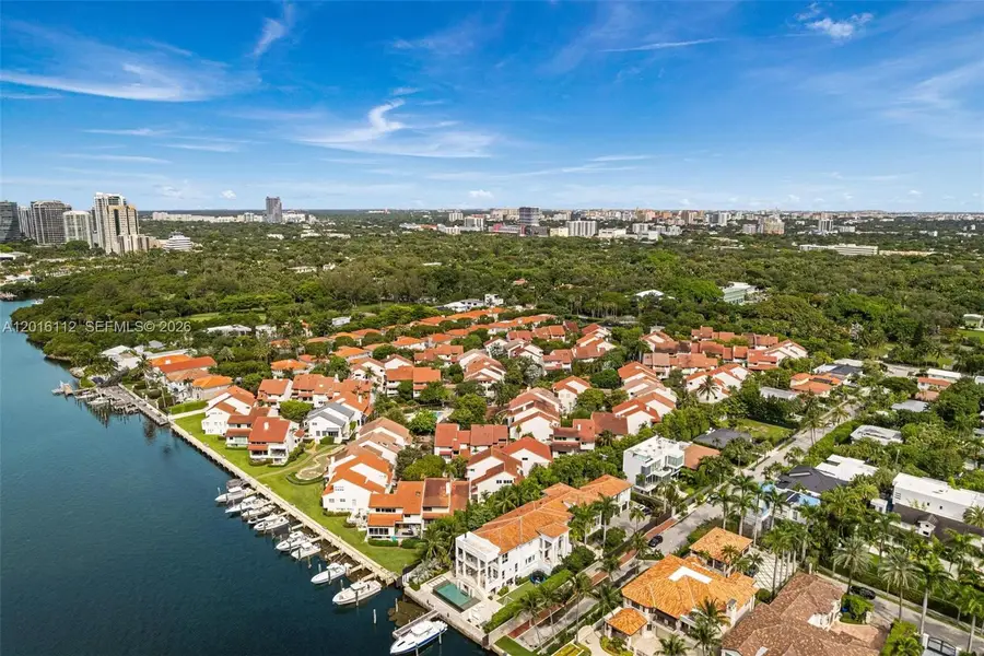 Address Withheld By Seller, Miami, FL 33133 - #2