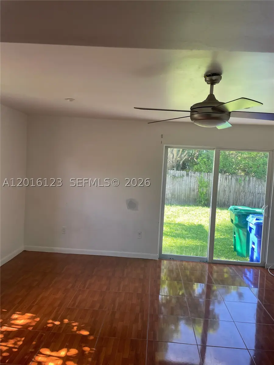 6137 SW 22nd St, Miramar, FL 33023 - #3