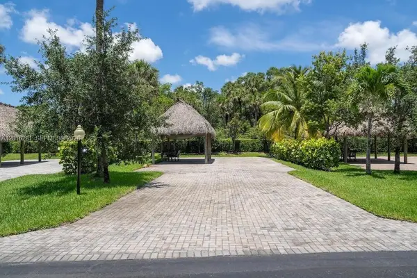 147 S Cortez Dr, Margate, FL 33068