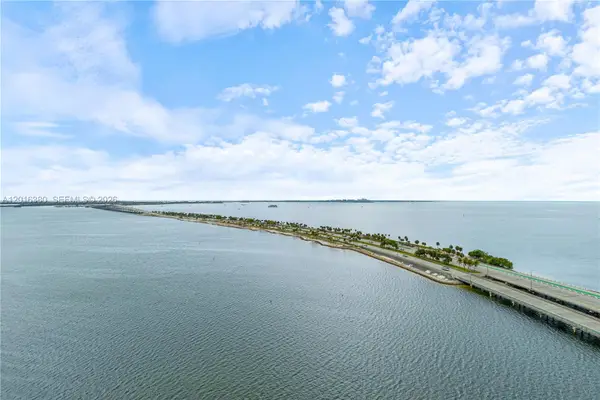 175 SE 25th Road #1601, Miami, FL 33129