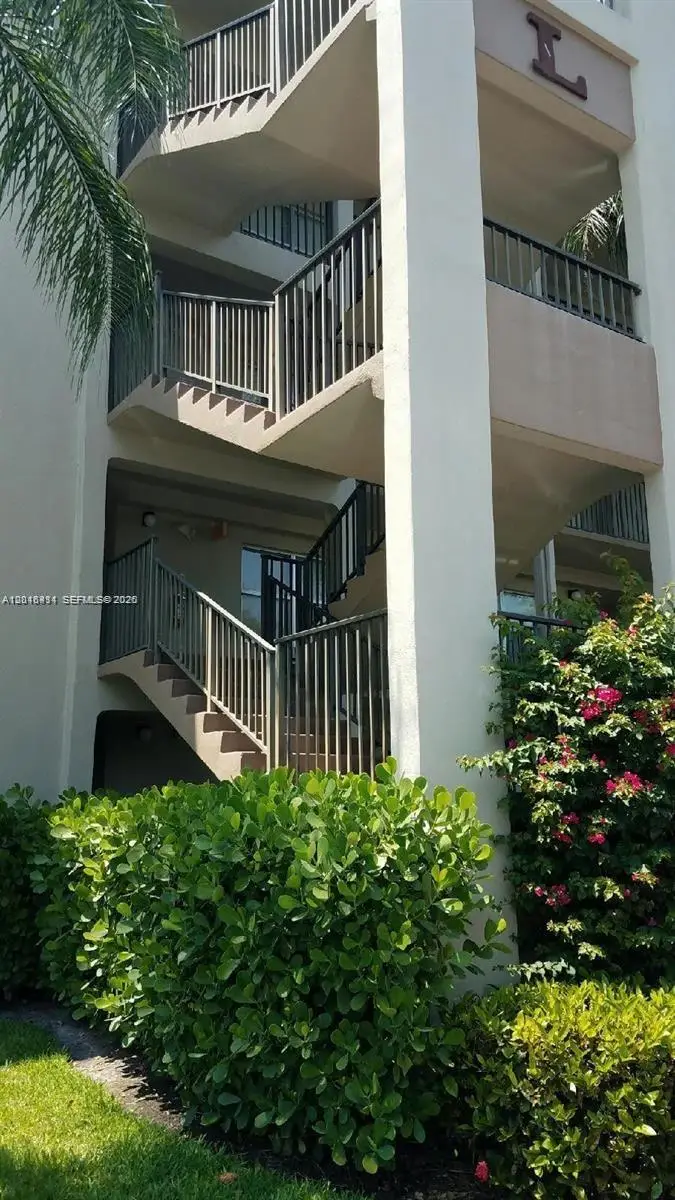 550 SW 137th Ave #101L, Pembroke Pines, FL 33027 - #3
