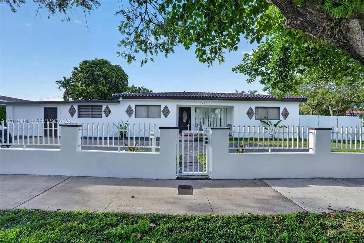 2451 NW 11th St, Miami, FL 33125 - #1