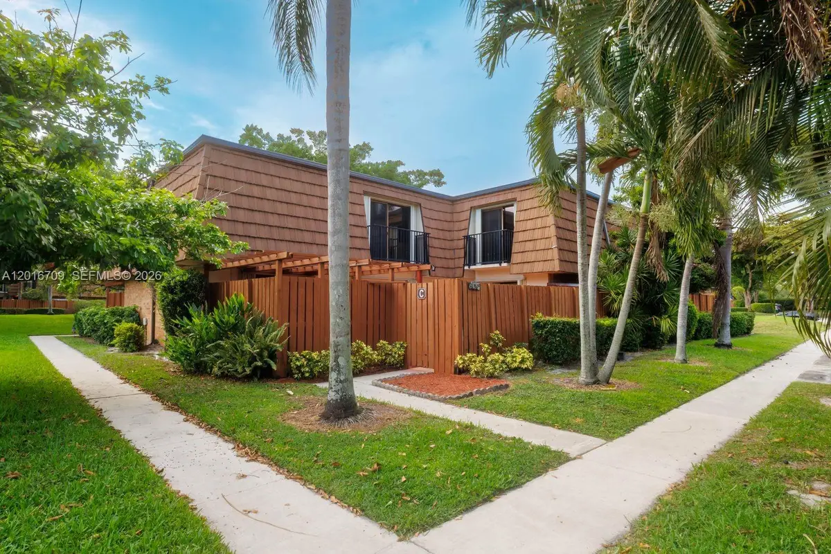 9126 SW 20th Pl #C, Davie, FL 33324 - #1