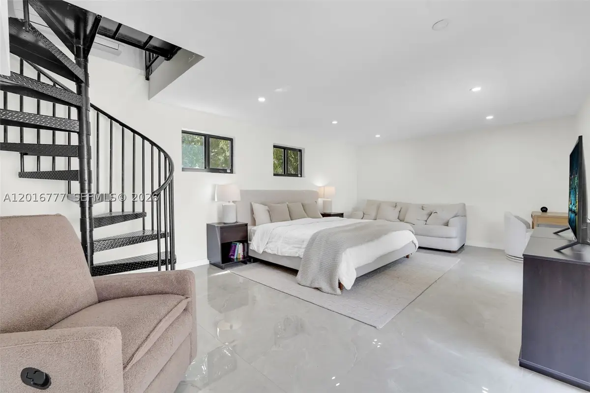 3411 Thomas St, Hollywood, FL 33021 - #1
