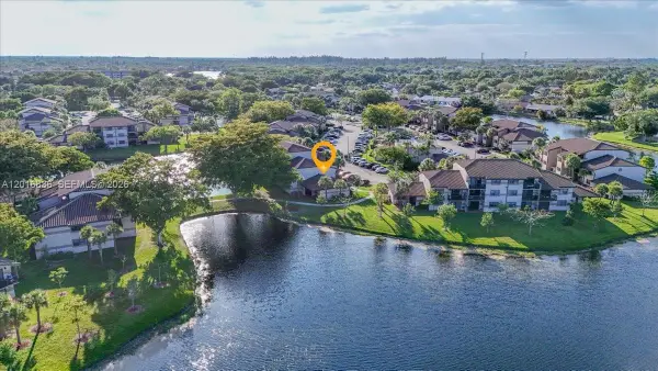 9860 Nob Hill Ln #9860, Sunrise, FL 33351