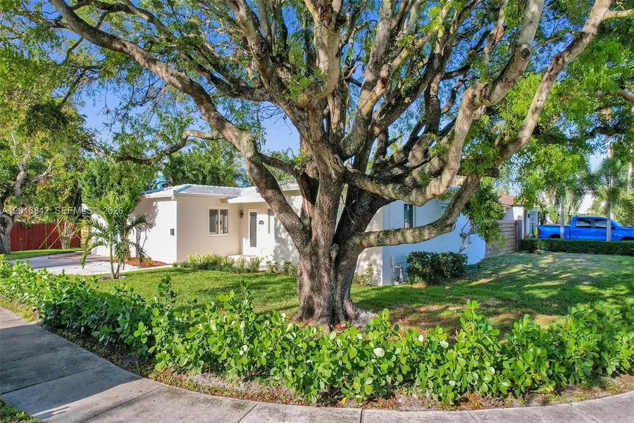 1800 N Victoria Park Rd, Fort Lauderdale, FL 33305 - #3