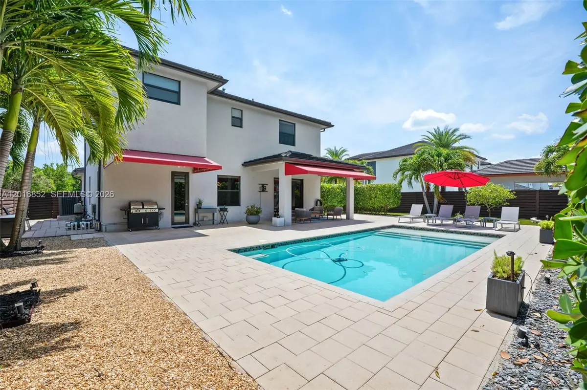 8915 NW 161st Ter, Miami Lakes, FL 33018 - #1