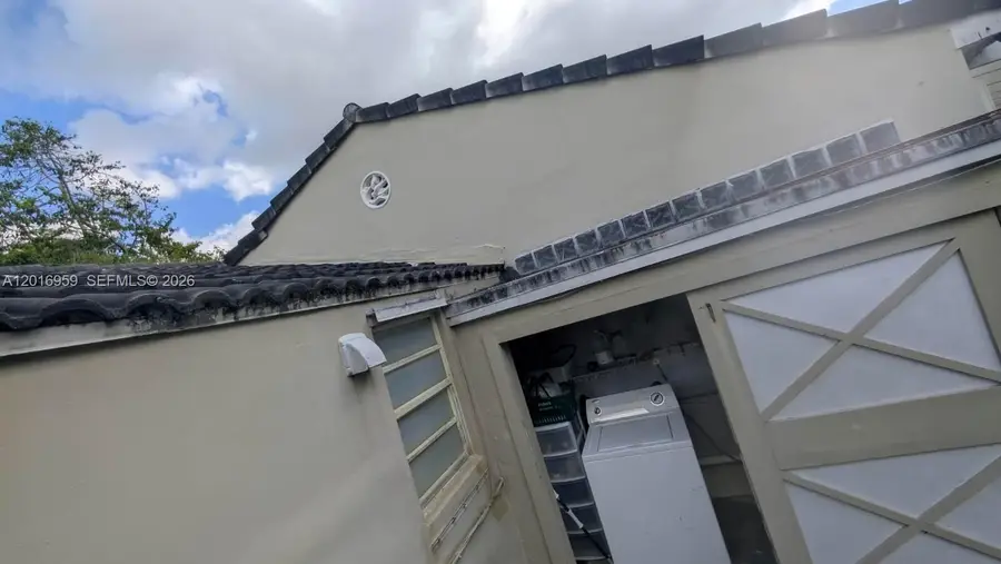 2618 Arthur St, Hollywood, FL 33020 - #2