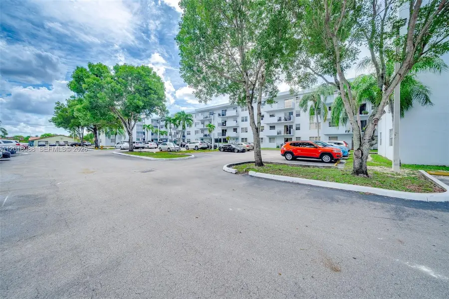 Address Withheld By Seller, Miami, FL 33184 - #3