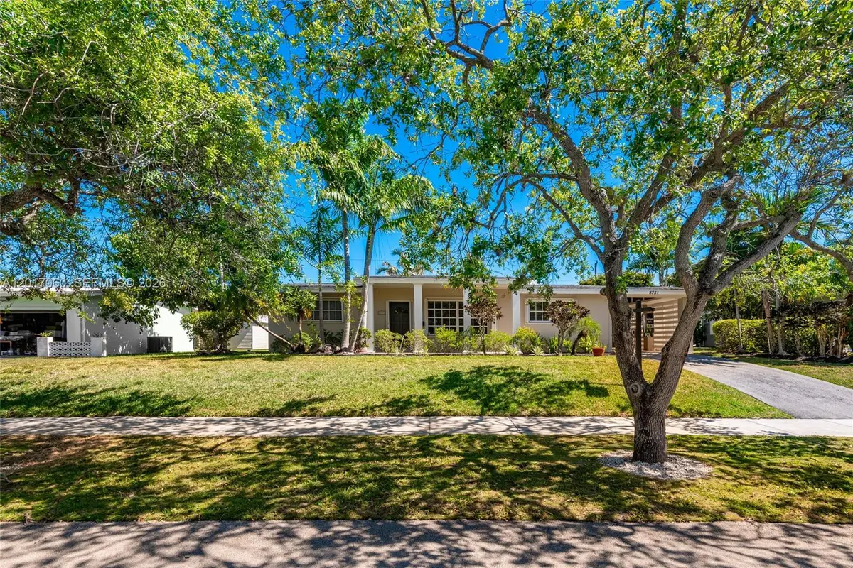 8751 SW 193rd Ter, Cutler Bay, FL 33157 - #1