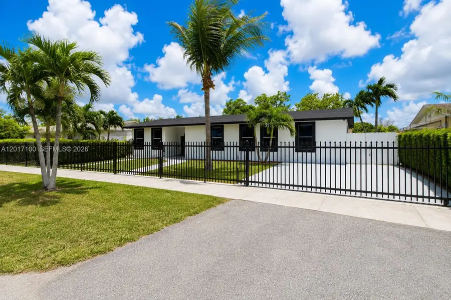 19050 SW 125th Ave, Miami, FL 33177 - #3