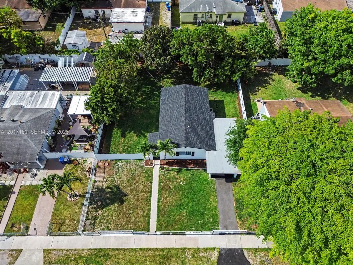 580 NW 194th Ter, Miami Gardens, FL 33169 - #1