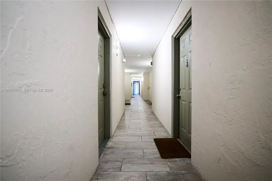8240 SW 210th St #207, Cutler Bay, FL 33189 - #3