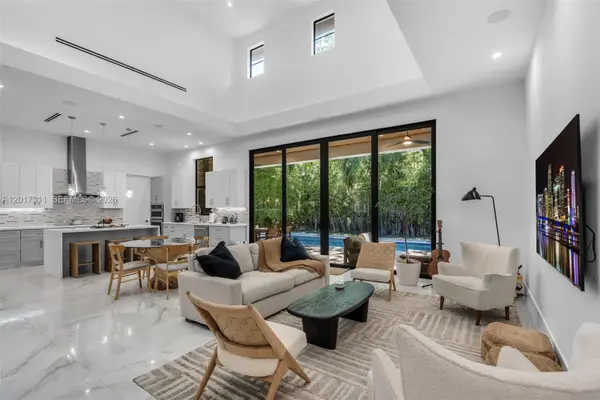 1010 Genoa St, Coral Gables, FL 33134