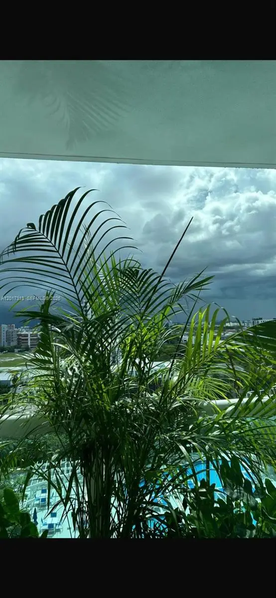 1800 N Bayshore Dr #1704, Miami, FL 33132 - #2