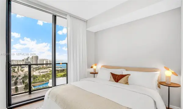 398 NE 5th St #4701, Miami, FL 33132