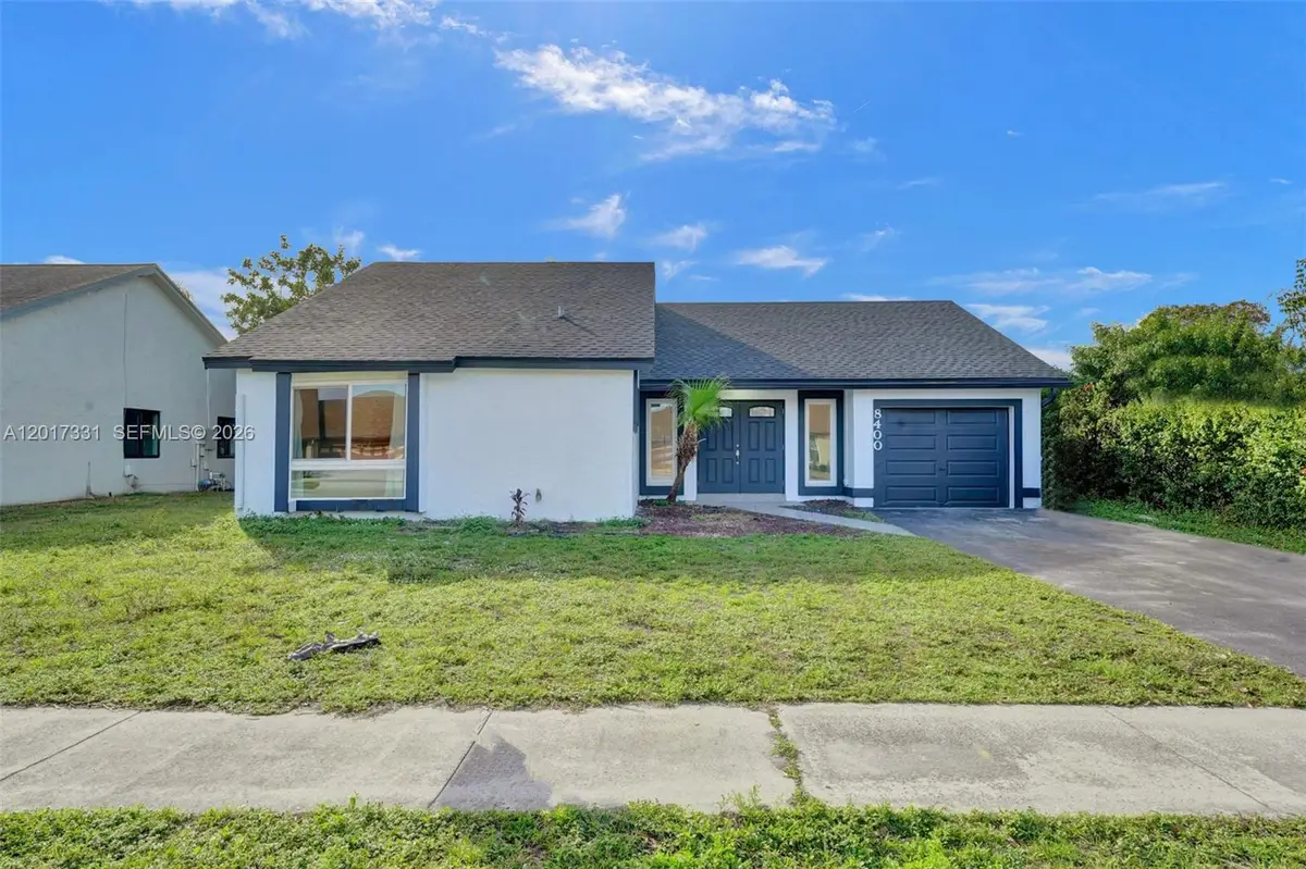 8400 NW 7th St, Pembroke Pines, FL 33024 - #1
