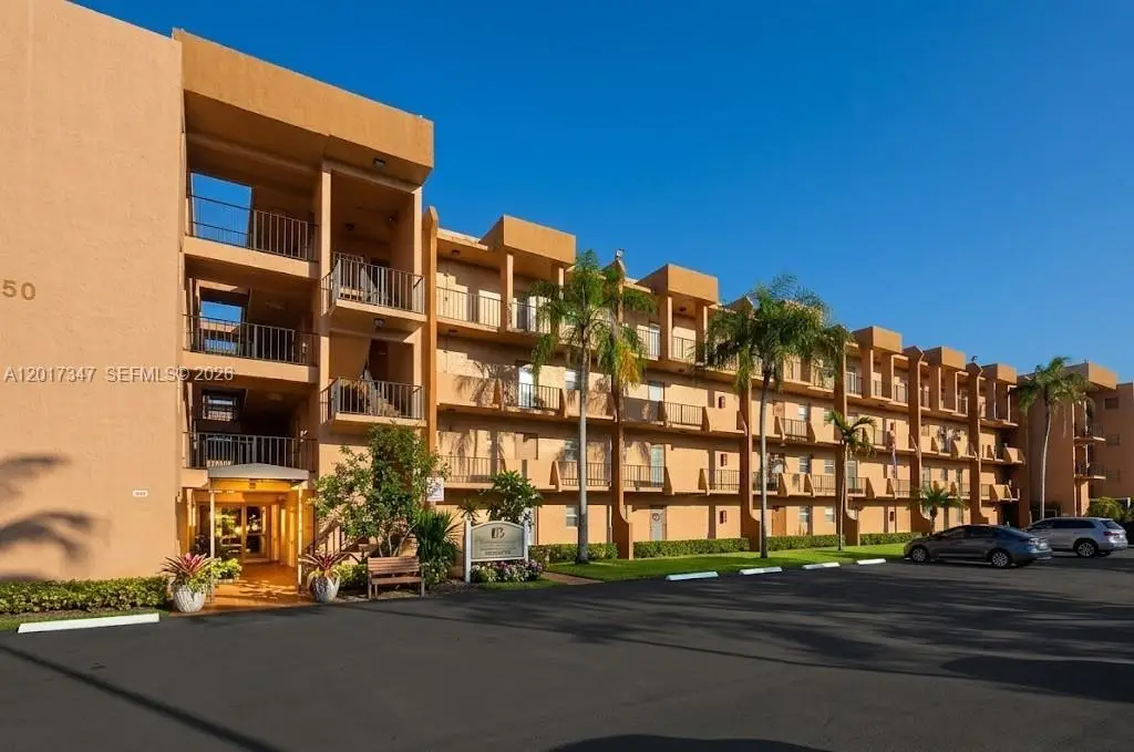 3050 E Sunrise Lakes Dr #402, Sunrise, FL 33322 - #1