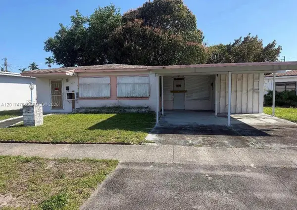1410 NE 161st St, North Miami Beach, FL 33162