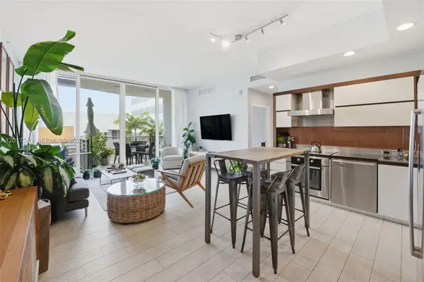 2100 Park Ave #302, Miami Beach, FL 33139