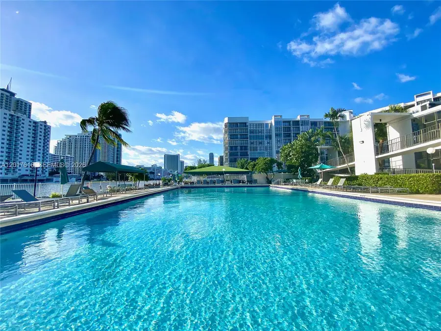 800 Parkview Dr #1007, Hallandale Beach, FL 33009 - #2
