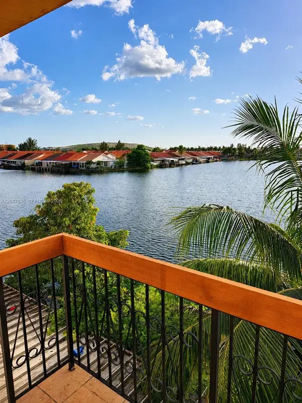 5650 W 26th Ct #207, Hialeah, FL 33016