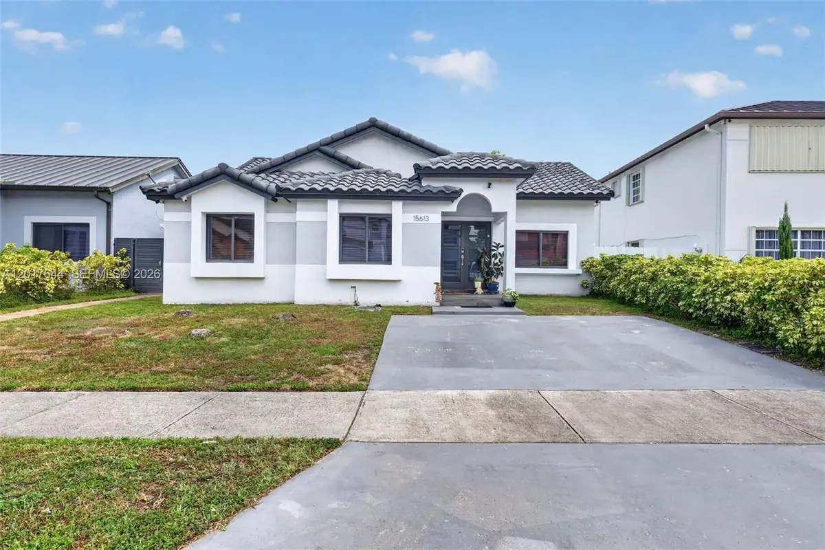 15613 SW 63rd Ter, Miami, FL 33193 - #1