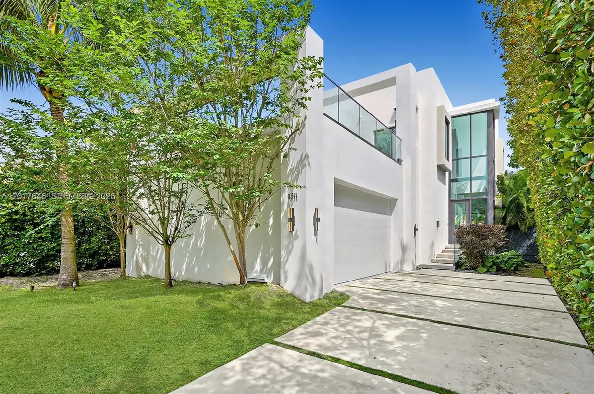 1311 Bay Dr, Miami Beach, FL 33141 - #1