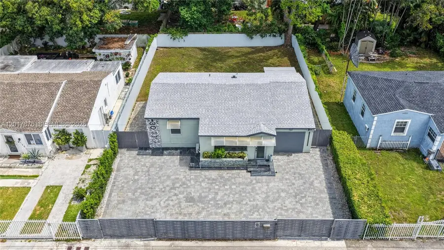 1130 NW 57th St, Miami, FL 33127 - #3