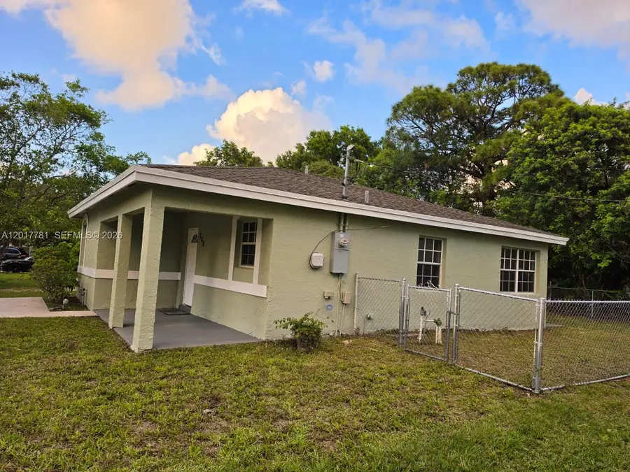 700 NW 19th Ter, Fort Lauderdale, FL 33311 - #2