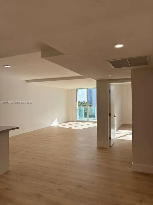 19390 Collins Ave #520, Sunny Isles Beach, FL 33160