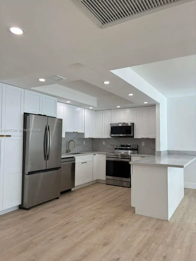 19390 Collins Ave #520, Sunny Isles Beach, FL 33160 - #3