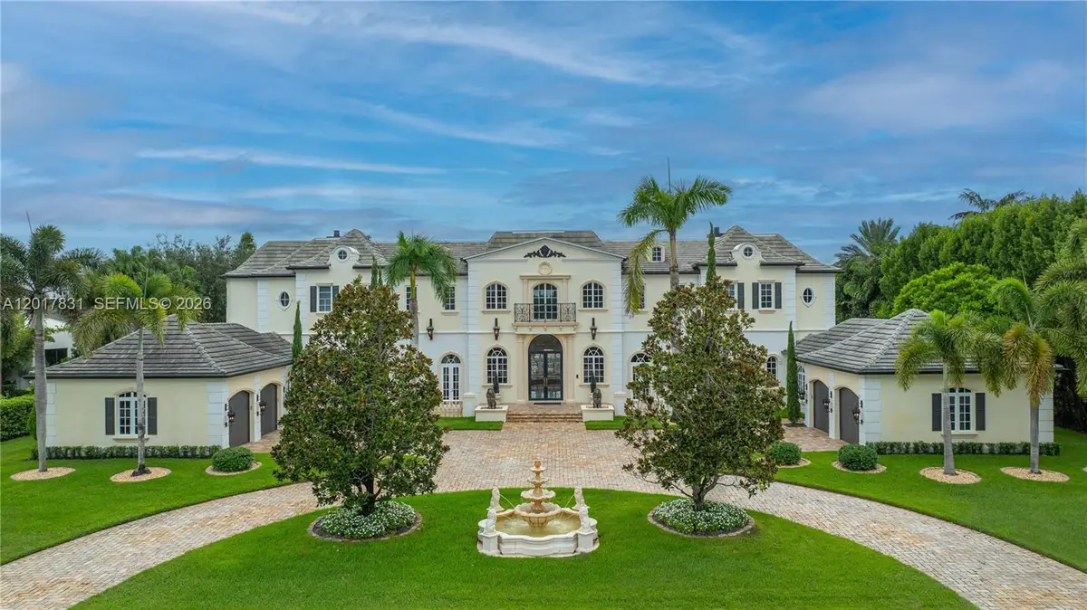 2951 Lake Ridge Ln, Weston, FL 33332 - #1
