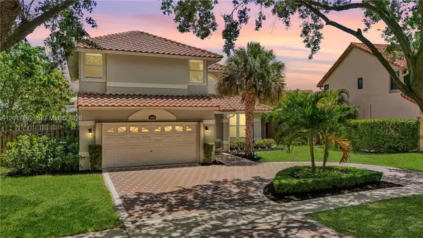 10851 London St, Cooper City, FL 33026