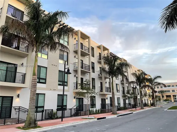 8201 NW 41st St #D-203, Doral, FL 33166