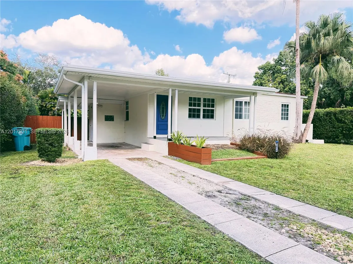 1075 NE 120th St, Biscayne Park, FL 33161 - #1