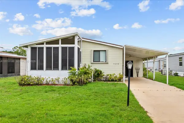 8208 W Bitterbush Ln, Port St Lucie, FL 34952