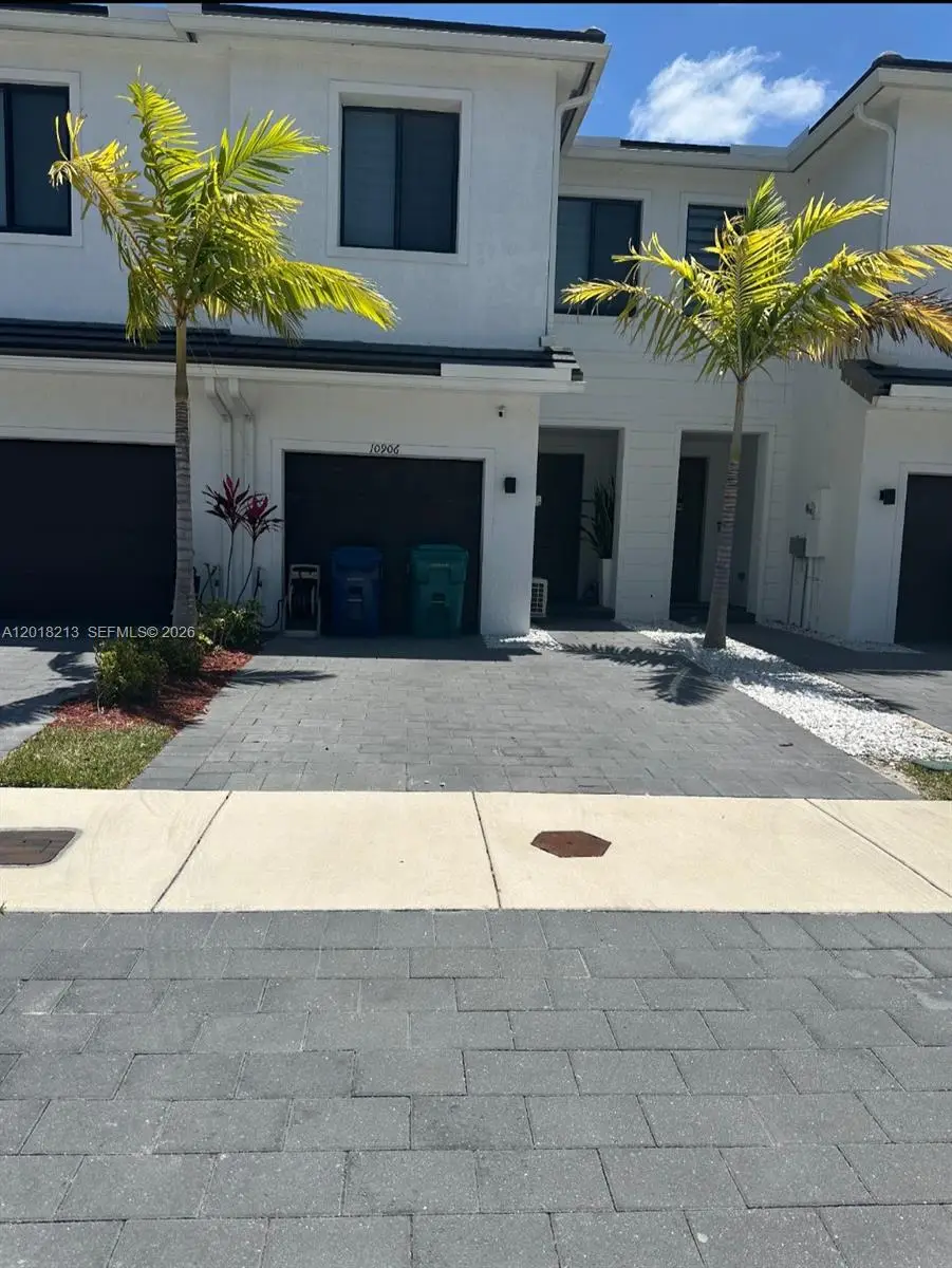 10906 SW 232nd Ter, Homestead, FL 33032 - #1