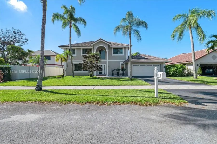 13910 Monticello St, Davie, FL 33325 - #2