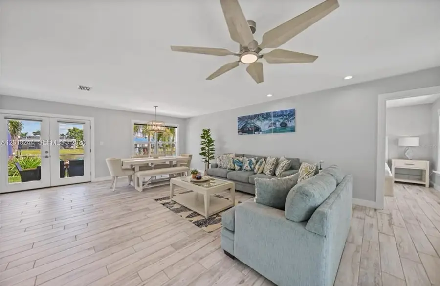 21812 Edgewater Dr, Port Charlotte, FL 33952 - #3