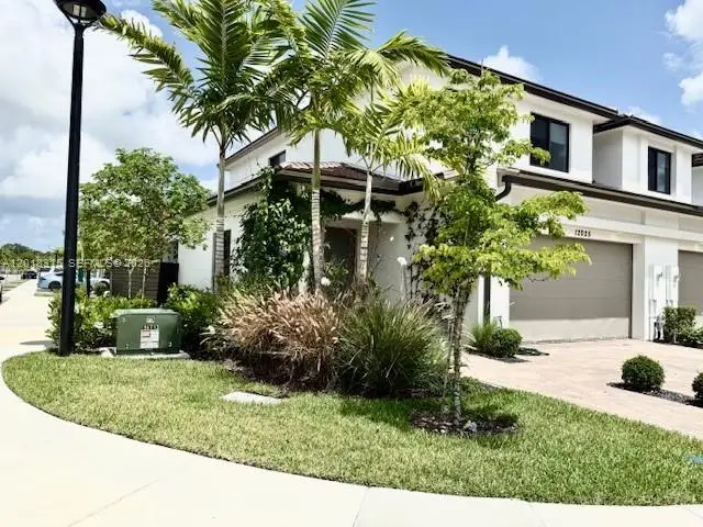 12025 SW 83rd Pl, Miami, FL 33156 - #1