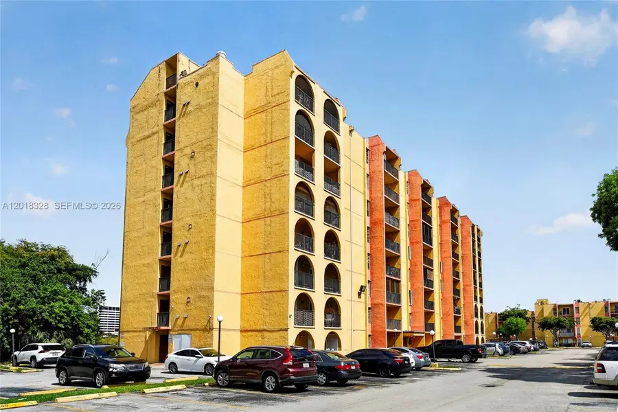 4801 NW 7th St #810, Miami, FL 33126 - #2
