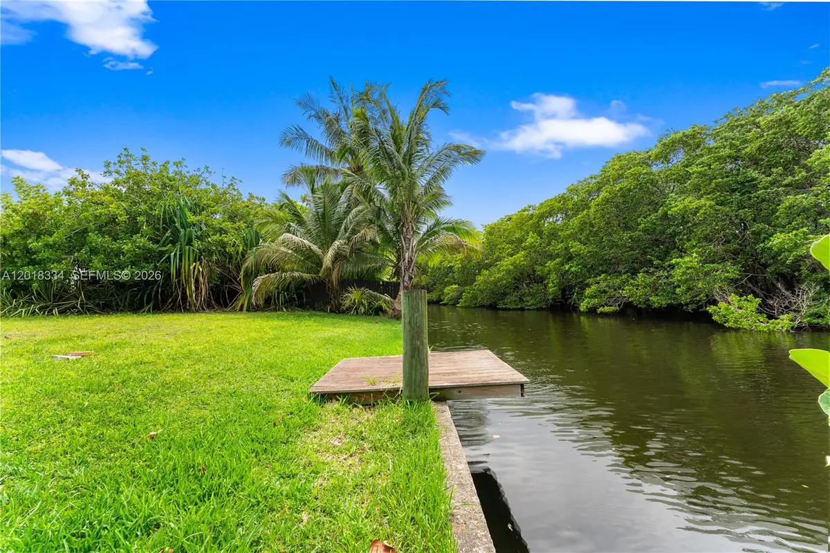 1031 NW 21st St, Fort Lauderdale, FL 33311 - #1